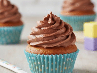 Cupcake & sa chantilly au chocolat