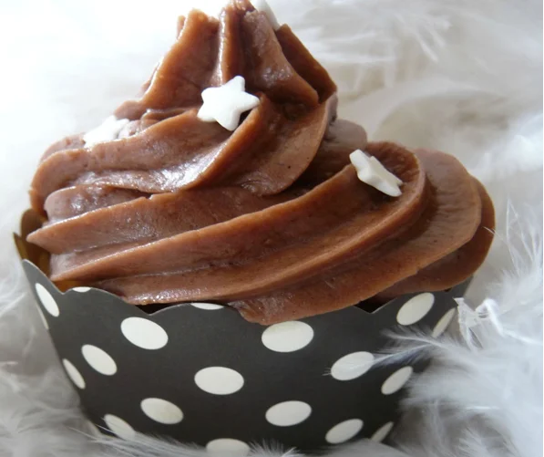 CUPCAKE & SA CHANTILLY AU CHOCOLAT